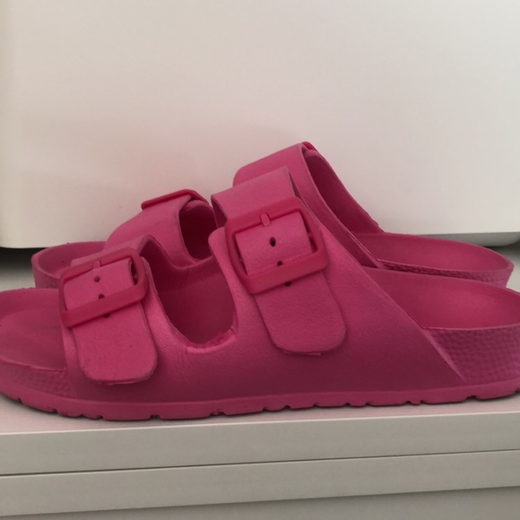Raspberry pink off brand Birkenstock slide sandals - Picture 3 of 4